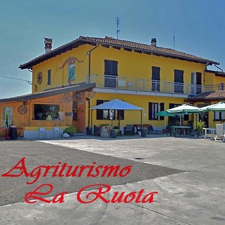 Agriturismo La Ruota Montelupo Albese Dış mekan fotoğraf